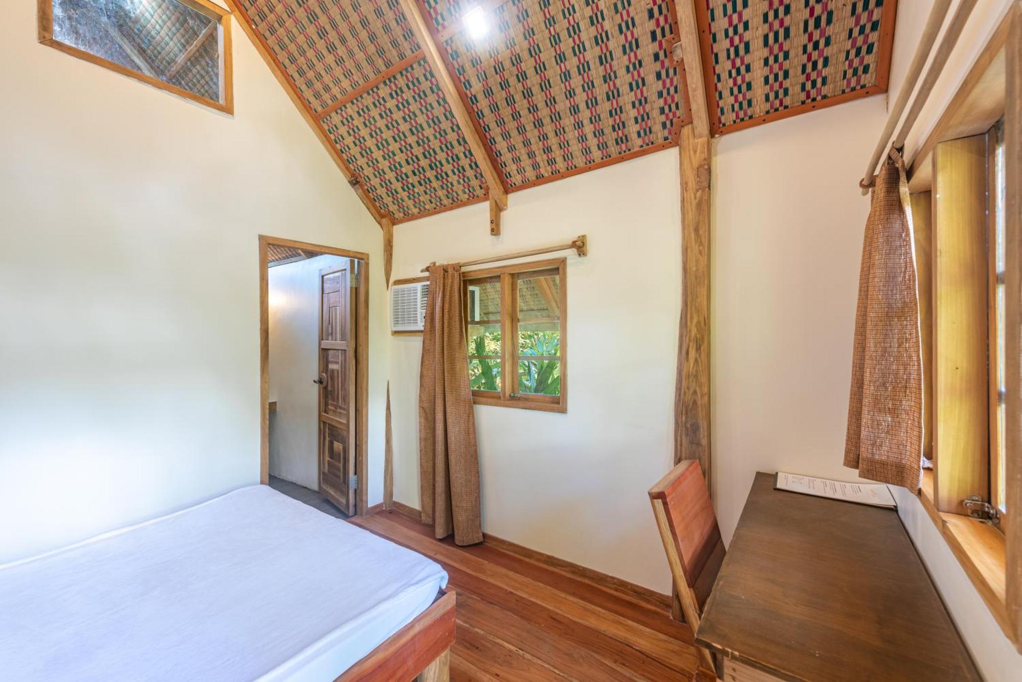 Camanolo Homestay General Luna  Extérieur photo